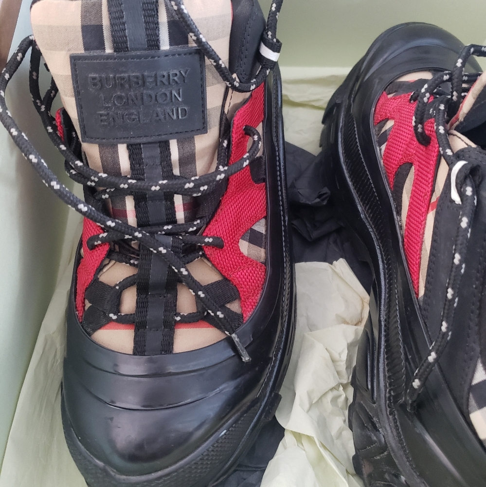 Shoes